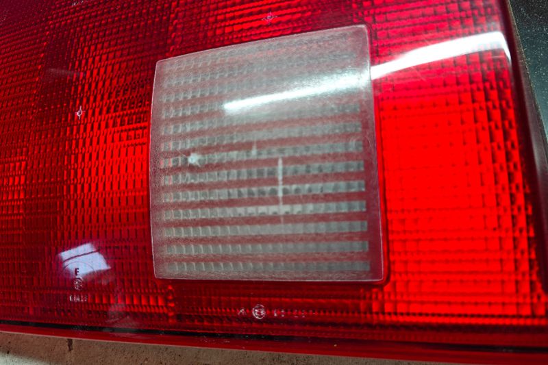 Photo gallery, glossing opaque Audi reversing lights